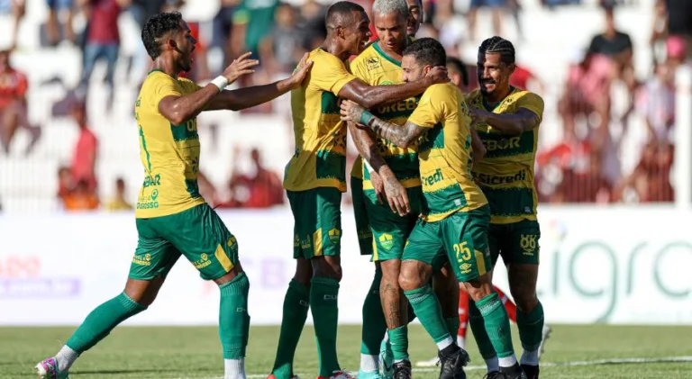 Metropolitanos x Cuiabá: onde assistir ao Dourado na Sul-Americana