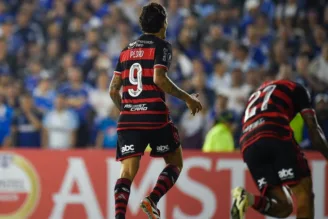 Pedro marcou o gol do Flamengo contra o Millonarios