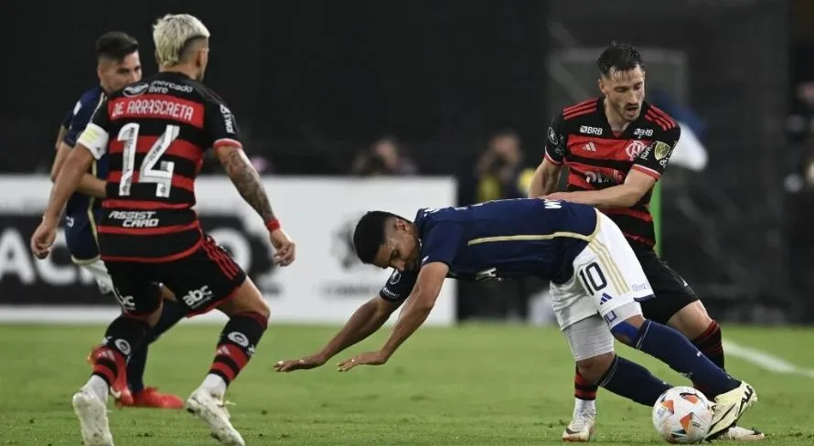 Mauro Cezar dispara e diz que Flamengo tomou “castigo merecido” na Libertadores