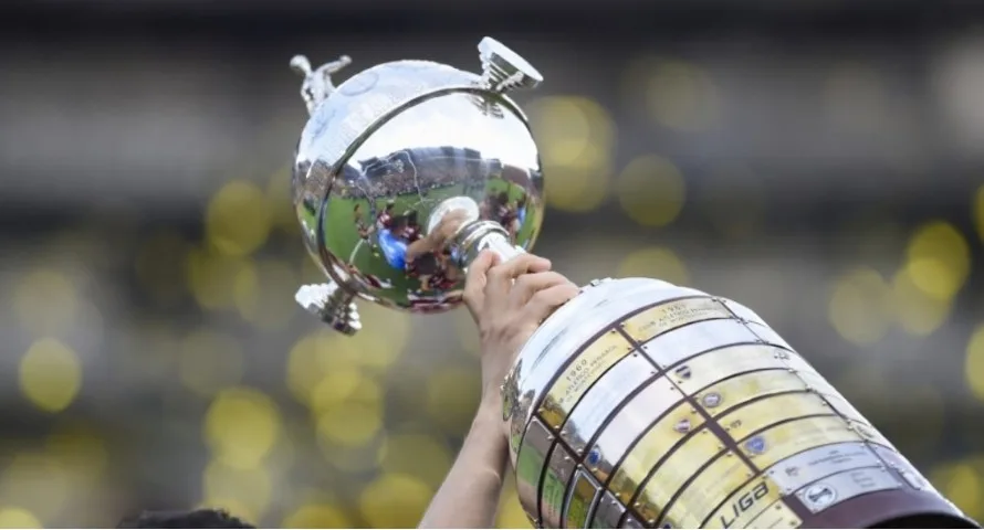 Milton Neves ‘elimina’ time brasileiro da briga pelo título da Libertadores