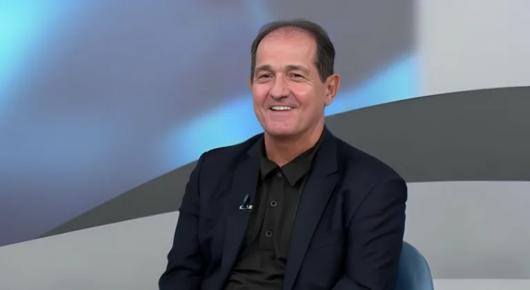 Muricy Ramalho aponta time que “entrega tudo” no futebol brasileiro
