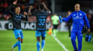 Rizek rasga elogios ao Grêmio após vitória na Libertadores: “Alma copeira”