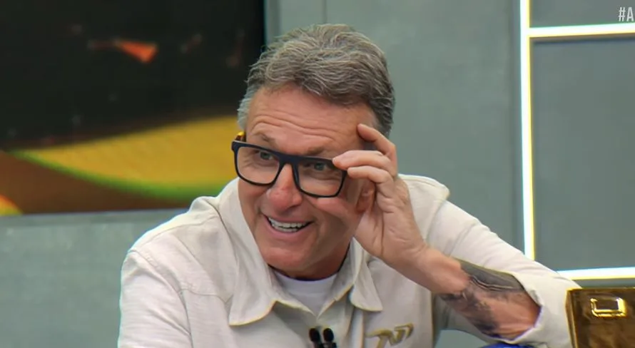 Neto surpreende e crava jogador mais “amado” do futebol brasileiro