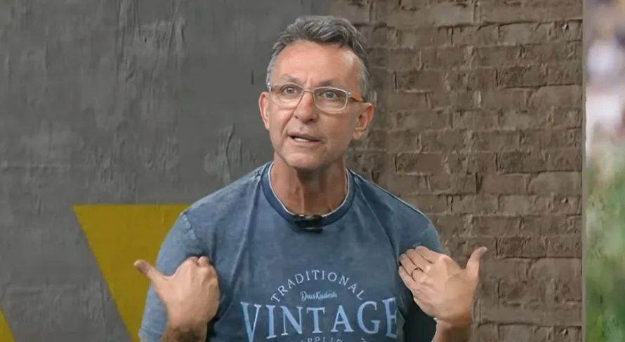 Neto sugere saída de jogador no Palmeiras: “Vai ser vendido”