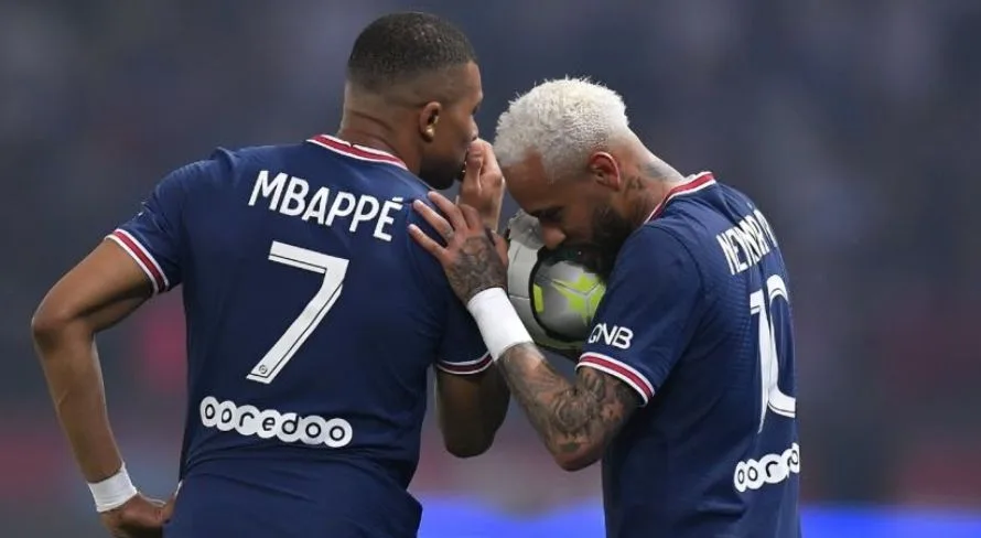 Neymar alfineta idolatria por Mbappé em vídeo sobre o atacante do PSG: “Baba ovo”
