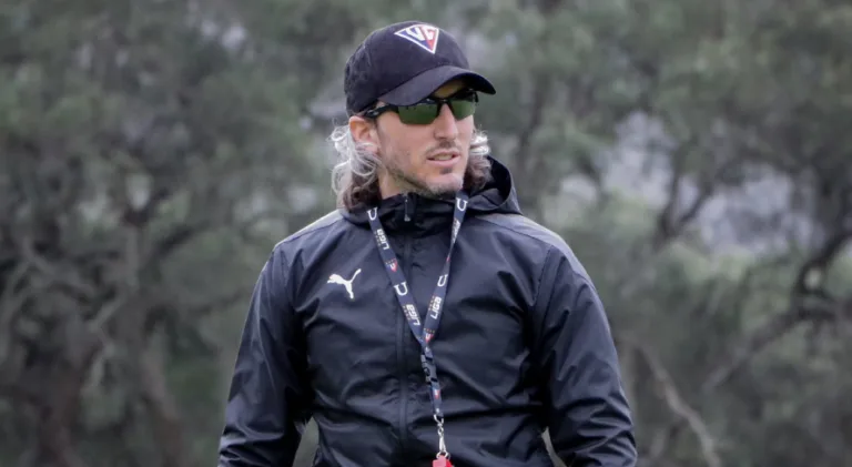 Nicola crava detalhes e valor do salário de Zubeldia no SPFC