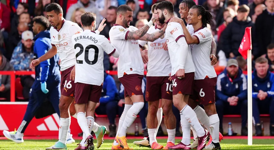 Manchester City passa pelo Nottingham Forest e embola liderança da Premier League