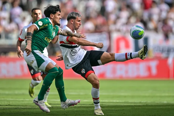 Palmeiras hoje pode conseguir vaga no G4 em clássico contra o SPFC no Brasileirão Série A