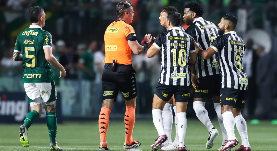 Neto aponta irregularidade do Palmeiras na final do Paulistão: “Tudo para eles pode”