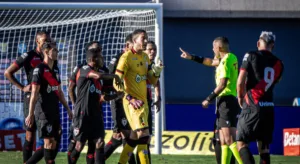 Praetzel detona CBF após falhas da arbitragem no Brasileirão Série A