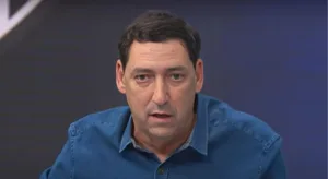 PVC ‘esquece’ Abel Ferreira e cita trunfo do Palmeiras para títulos: “Faz diferença”