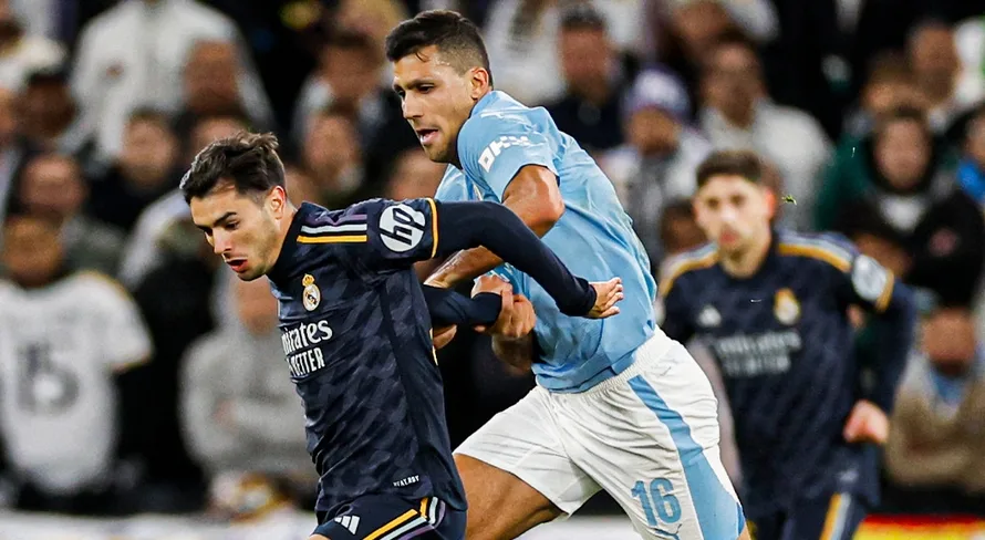 Milton Neves não pipoca e elege campeão da Champions League: “De novo”