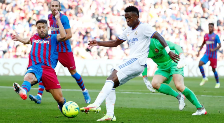 Luis Rosa se revolta com novas injúrias raciais a Vinícius Júnior: “A gente quer respeito”