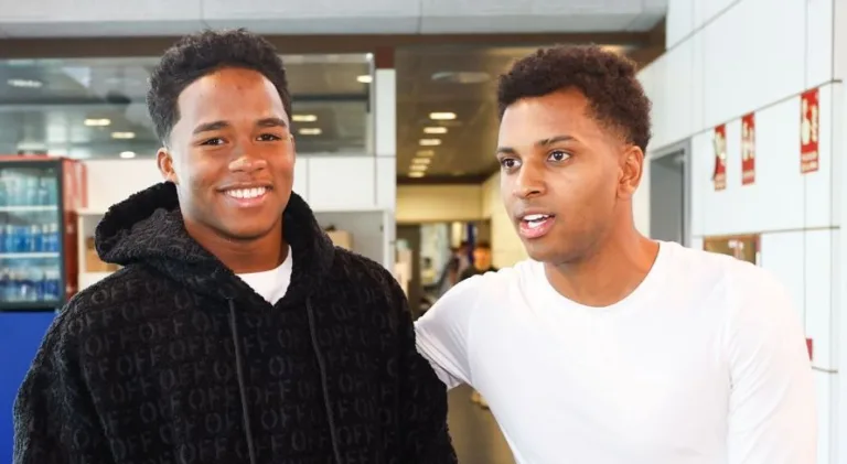 Rodrygo revela como é Endrick nos bastidores e dá conselho ao craque do Palmeiras