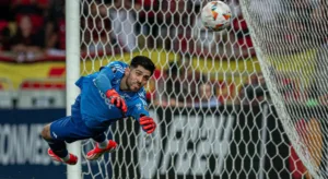 Mauro Cezar destaca viagem em cima da hora do Flamengo para jogo da Libertadores: “Risco”