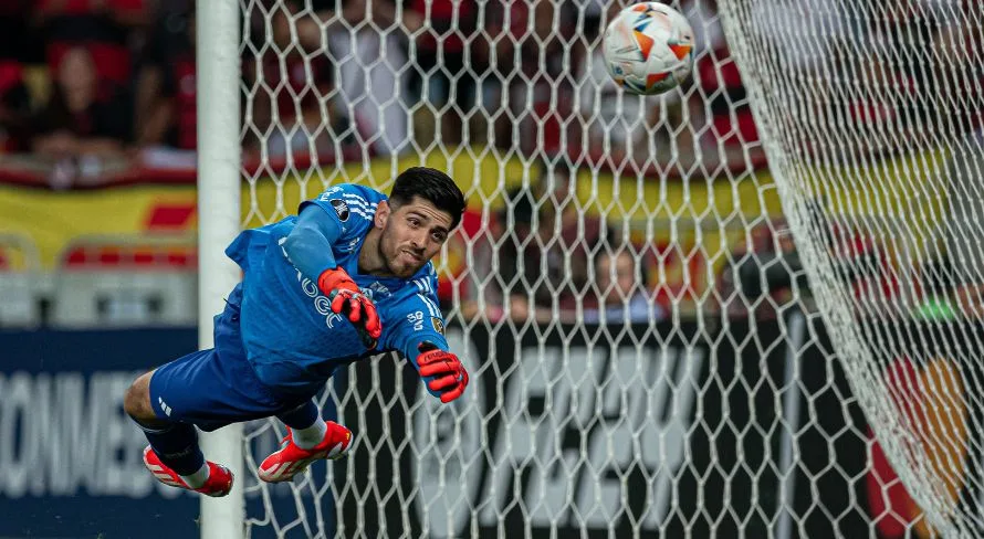 Mauro Cezar destaca viagem em cima da hora do Flamengo para jogo da Libertadores: “Risco”