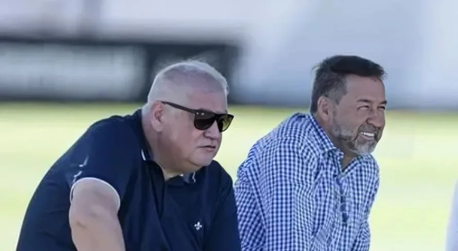 Juca Kfouri cobra saída de dirigentes do Corinthians: “Fome insana do que chegaram ao poder” 