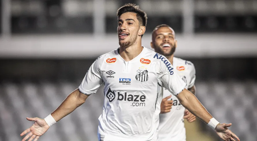 Santos sofre, mas consegue vencer o Paysandu em estreia no Brasileirão Série B