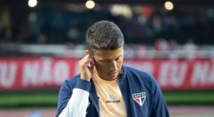 SPFC tem 5 problemas para encarar o Flamengo em “final” para Carpini