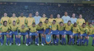 Júnior ignora Felipão e aponta o melhor treinador que trabalhou