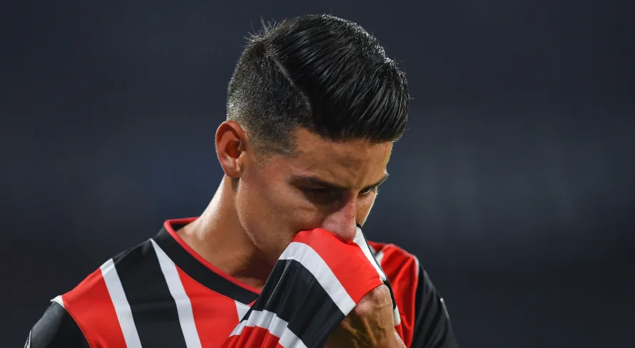 SPFC: torcedores criticam James e Carpini após queda na Libertadores