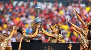 Milton Neves antecipa primeiro classificado para mata-mata da Libertadores