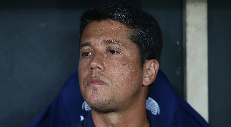 SPFC vai pagar multa milionária a Thiago Carpini por demissão