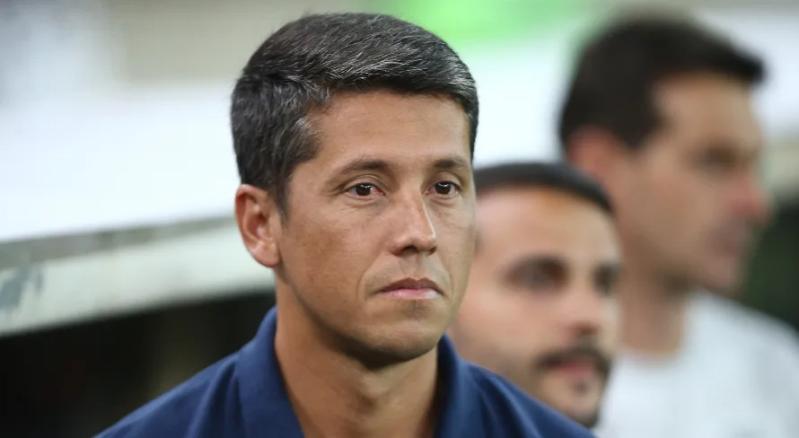 SPFC confirma a saída do técnico Thiago Carpini