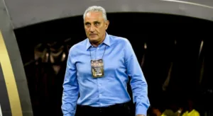 Torcedores do Flamengo se revoltam contra Tite após jogo da Libertadores: “Burro”