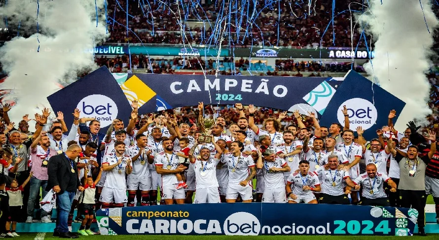 Flamengo encaminha venda de titular à Premier League por valor astronômico