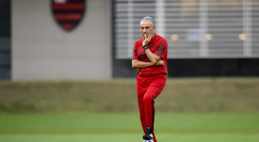 Flamengo refaz planos e volta agressivo ao mercado da bola para dar opções a Tite