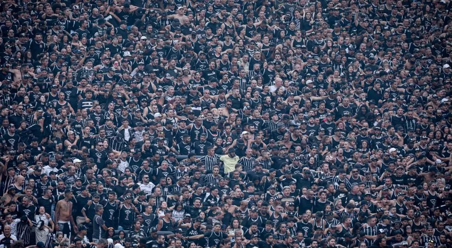 Corinthians lidera maior público na estreia do Brasileirão Série A; veja a lista
