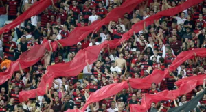Diego Souza cita Flamengo e dois times com as torcidas mais temidas do Brasil