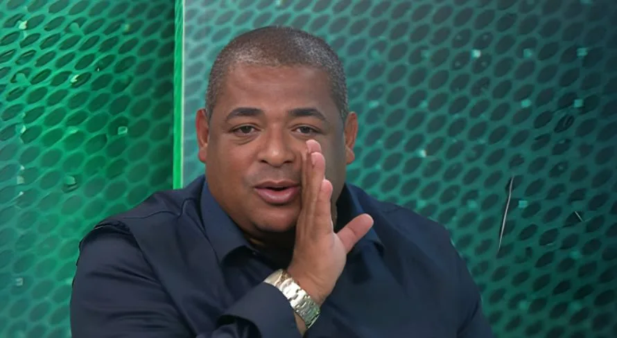 Vampeta sinaliza técnico “queimado” no Brasileirão: “Não vai aparecer ninguém”