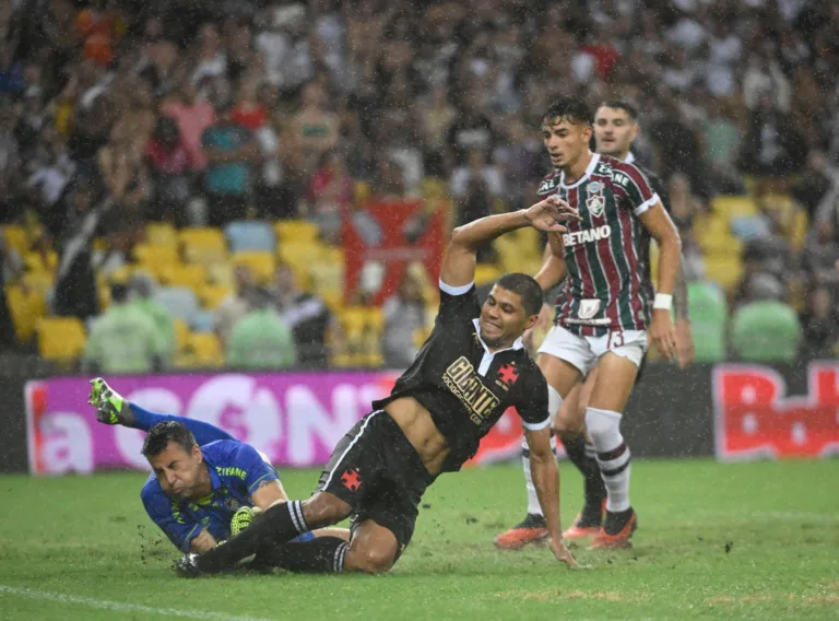 Fluminense x Vasco – Campeonato Brasileiro: palpites, escalação e onde assistir – 20/04/2024