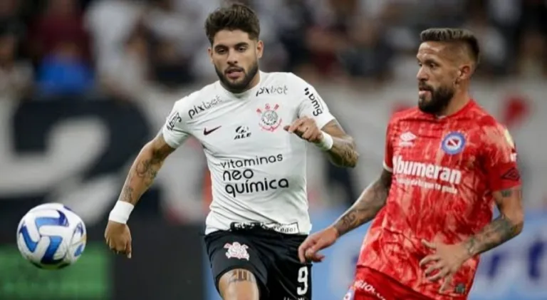 Mauro Cezar aponta “facilidade” ao Corinthians em duelo da Sul-Americana: “Secundário”