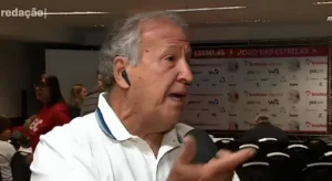Zico critica Tite por decisão em derrota do Flamengo na Libertadores: “Não entendi”