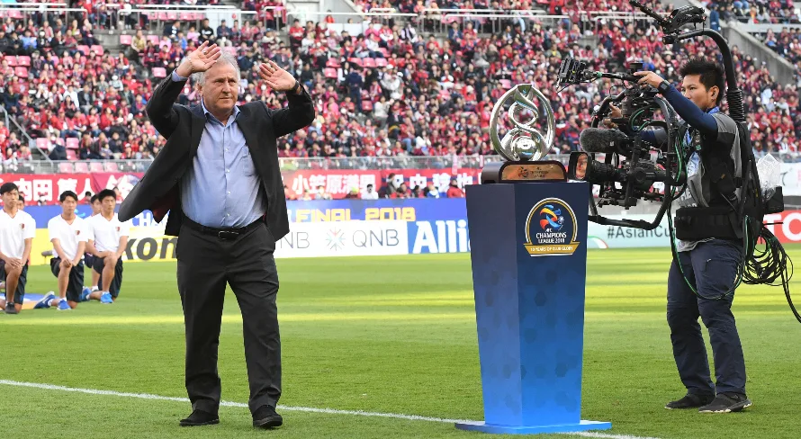 Zico não inclui Romário, Ronaldo e Neymar ao montar “jogador ideal”; veja nomes