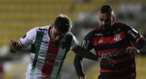 Flamengo tropeça no Palestino e é derrotado na Libertadores