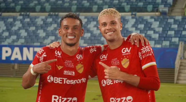 Vila Nova supera o Cuiabá nos pênaltis e avança à final da Copa Verde