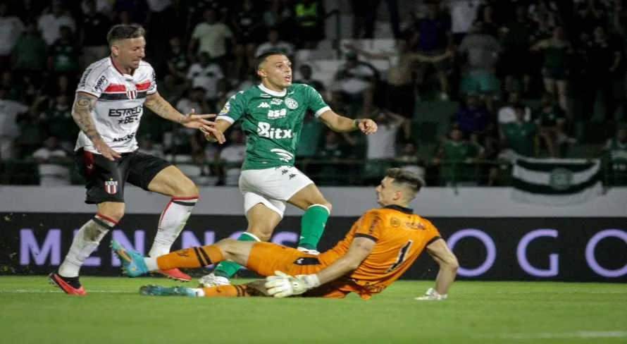 Guarani vence o Botafogo-SP e respira aliviado no Brasileirão Série B