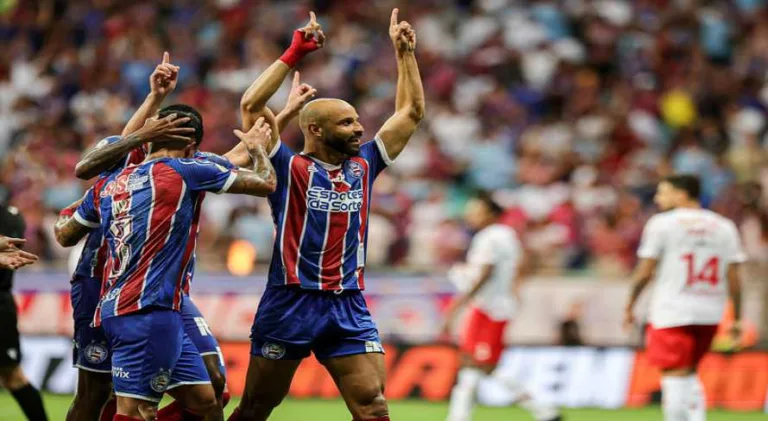 Bahia vence Red Bull Bragantino e assume vice-liderança do Brasileirão