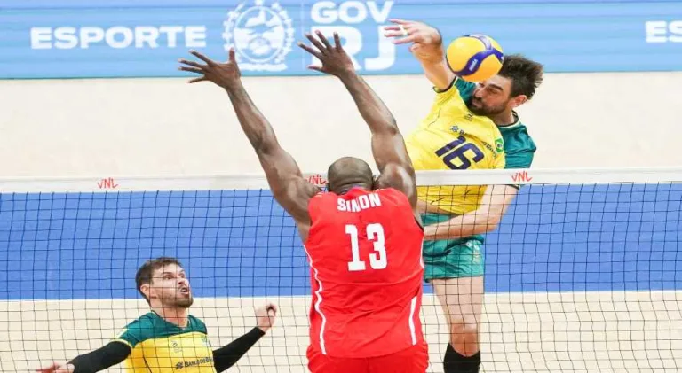 Brasil é derrotado por Cuba no retorno de Bernardinho à seleção