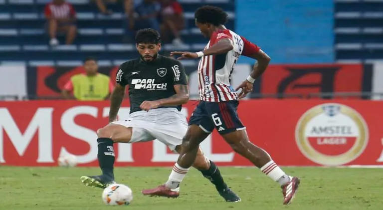 Botafogo se classifica para as oitavas da Libertadores após empate com Junior Barranquilla