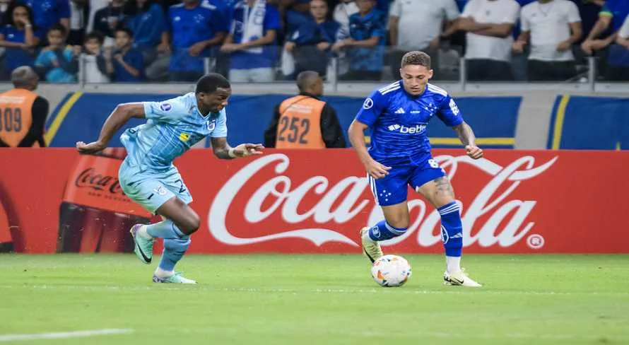Cruzeiro vence o Universidad Católica e avança na Sul-Americana