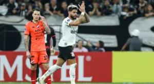 Adversário do Corinthians hoje, Nacional é o lanterna do Campeonato Paraguaio