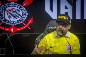 Augusto Melo posiciona Corinthians a favor da paralisação do Brasileirão, revela Marília Ruiz