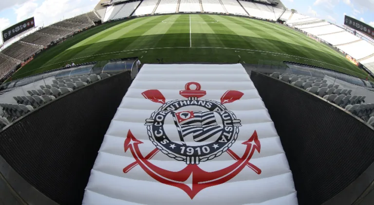 Juca Kfouri revela oferta recebida pelo Corinthians para se tornar SAF