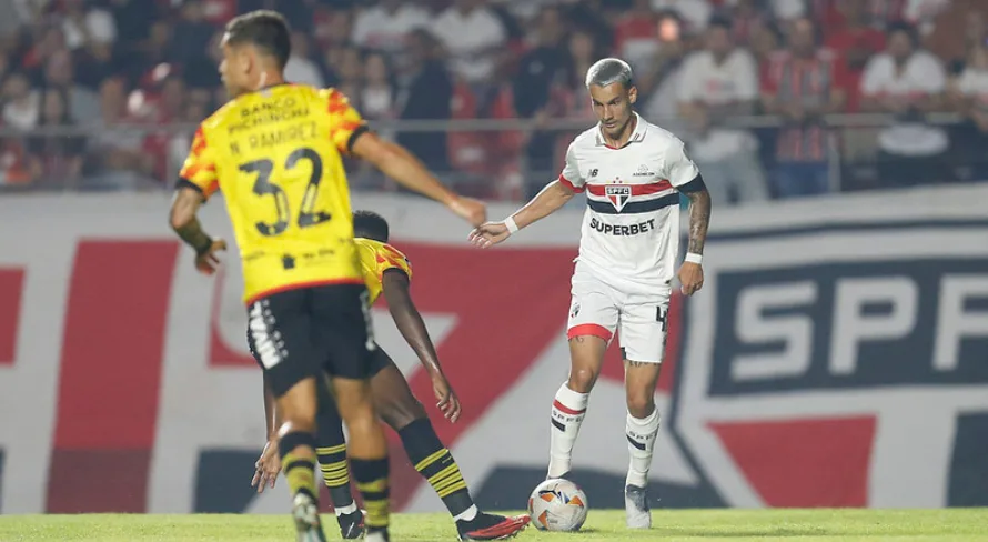 Arnaldo Ribeiro critica desempenho do SPFC em jogo da Libertadores