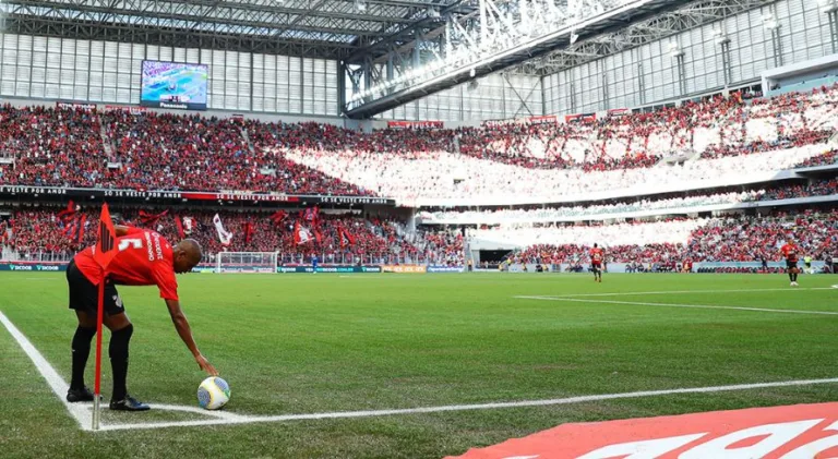 Athletico x Vasco: onde assistir ao jogo do Brasileirão Série A